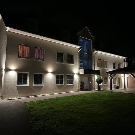 Relax Mühlengarten - Self Check-in&free Parking Nittel