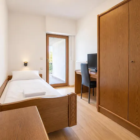Muehlengarten By Zzzimple Szálloda 3*